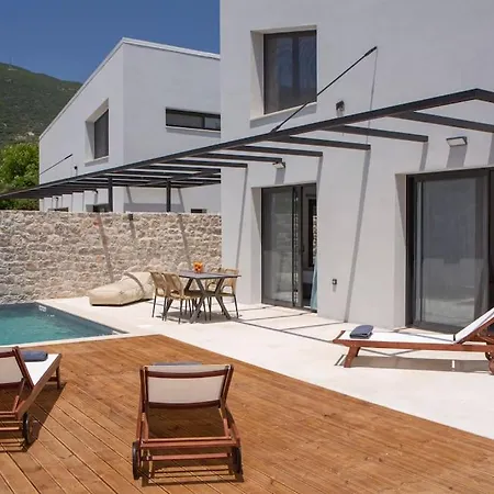 Seascape Lithos Villa *